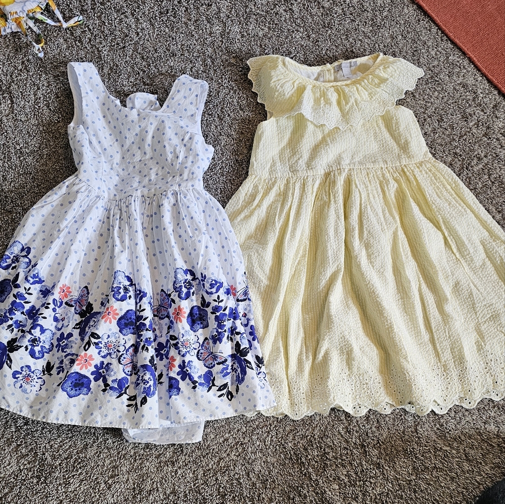 STUNNING NORDSTROM AND LAURA ASHLEY YELLOW EYELET AND FLORAL KEYHOLE DRESS